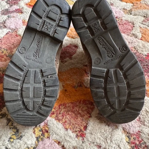 Blundstone Brown Boots - Picture 5 of 10